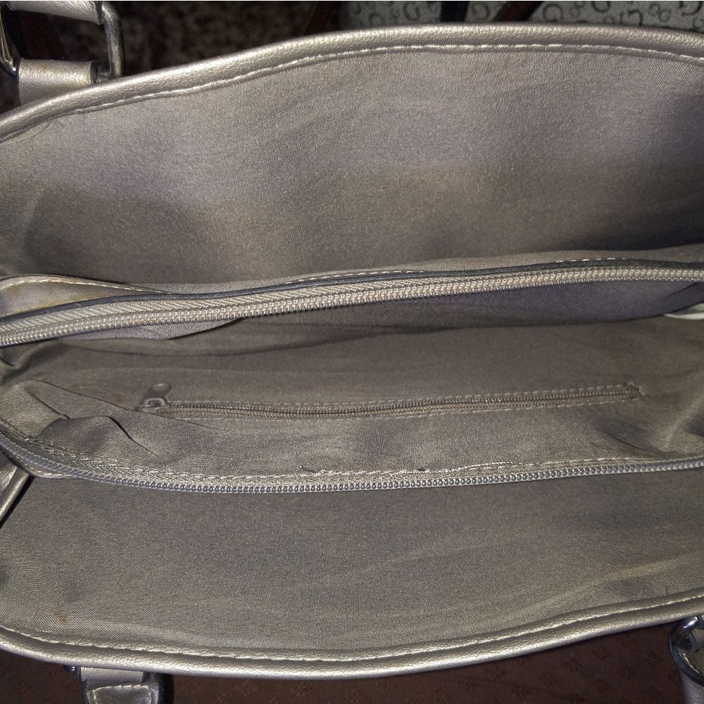 Purse bundle  - Picture 3 of 3